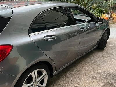 Usata Mercedes A180 109 CV (80 kW) 2014 Berlina