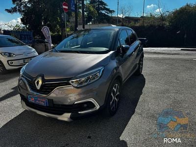 Usata Renault Captur 131 CV (96 kW) 2019 Grigio SUV