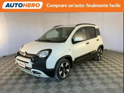 Usata Fiat Panda Cross Cross 69 CV (50 kW) 2024 Bianco Utilitaria