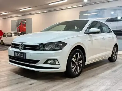 Usata VW Polo Comfortline 80 CV (58 kW) 2018 Bianco Utilitaria