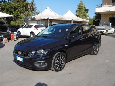 Usata Fiat Tipo Lounge 120 CV (88 kW) 2018 Blu Station wagon
