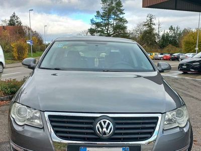 usata VW Passat 1.6 fsi Comfortline