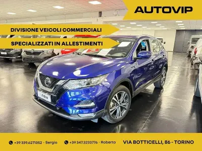 Usata Nissan Qashqai N-Connecta 140 CV (102 kW) 2021 Blu/azzurro SUV
