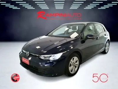 Begagnad VW Golf VII 116 HK (85 kW) 2021 Blå Halvkombi