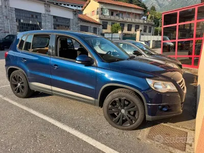 Usata VW Tiguan Sportline 140 CV (102 kW) 2009 Bluazzurro SUV