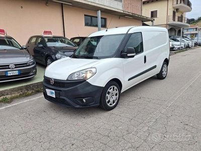 Usata Fiat Doblò 119 CV (87 kW) 2018 Bianco Monovolume