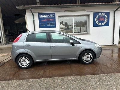 Usata Fiat Grande Punto Dynamic 75 CV (55 kW) 2008 Grigio Utilitaria
