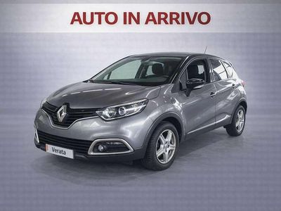 Usata Renault Captur Luxe 120 CV (88 kW) 2014 Grigio SUV