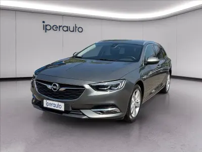 Usata Opel Insignia Innovation 136 CV (100 kW) 2018 Grigio Station wagon