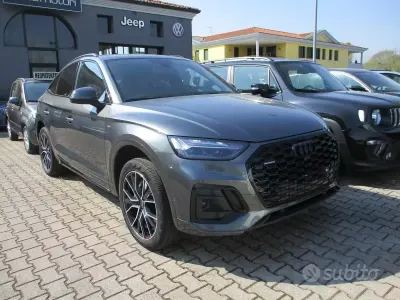 Usata Audi Q5 Ambiente 204 CV (150 kW) 2025 Grigio SUV