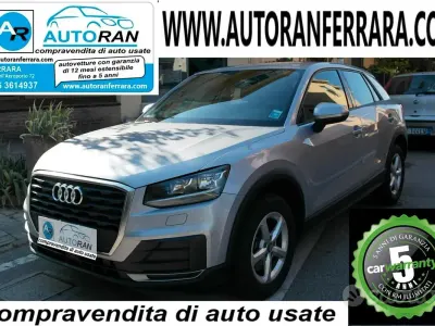 Usata Audi Q2 Business 116 CV (85 kW) 2017 Grigio SUV