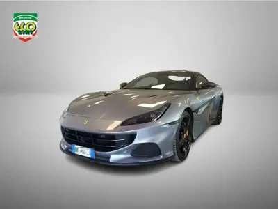 Usata Ferrari Portofino 620 CV (456 kW) 2022 Grigio Cabrio
