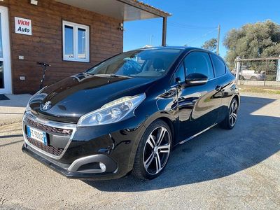 Nero Usata 2016 Peugeot 208 GT-line Utilitaria | 10.500 € (Molto cara)