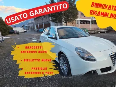 Käytetty Alfa Romeo Giulietta 170 HP (125 kW) 2011 Valkoinen Viistoperä