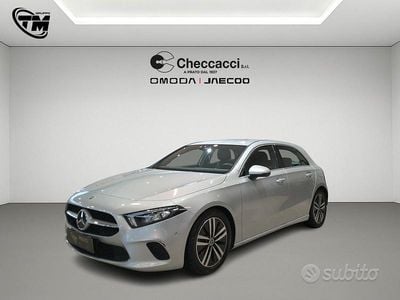 Usata Mercedes A180 116 CV (85 kW) 2021 Grigio Berlina