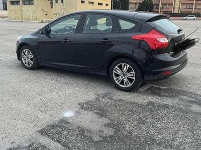 Usata Ford Focus 115 CV (84 kW) 2013 Nero Berlina