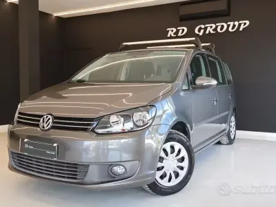 Usata VW Touran Comfortline 105 CV (77 kW) 2011 Grigio Monovolume