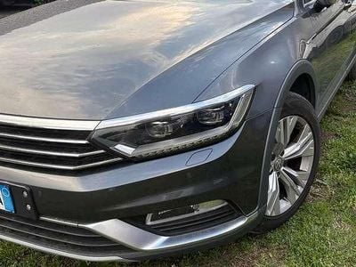 Usata VW Passat Alltrack 190 CV (139 kW) 2016 Grigio Station wagon