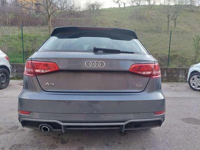 Usata Audi A3 Ambiente 116 CV (85 kW) 2019 Grigio Berlina