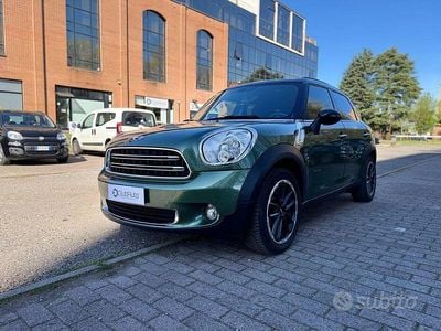Usata Mini Cooper D Countryman Business 111 CV (81 kW) 2016 Verde SUV