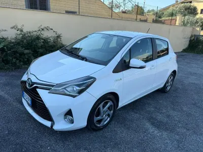 Usata Toyota Yaris Hybrid