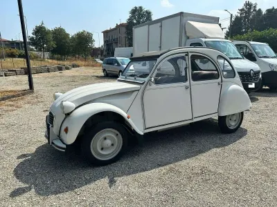 Occasion Citroën 2CV 29 ch (21 kW) 1983 Blanc Berline