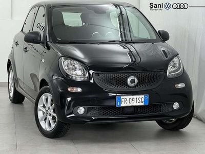Begagnad Smart ForFour 71 HK (52 kW) 2018 Svart Halvkombi