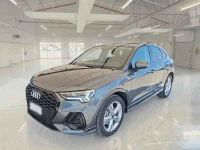Usata Audi Q3 Sportback S-Line 200 CV (147 kW) 2023 Grigio SUV