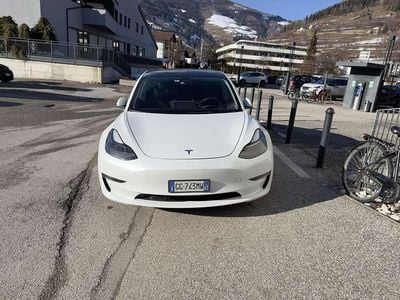 Usata Tesla Model 3 366 kW (498 CV) 2021 Bianco Berlina
