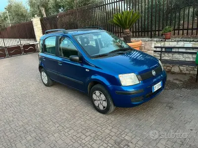Usata Fiat Panda 54 CV (39 kW) 2009 Bluazzurro Utilitaria
