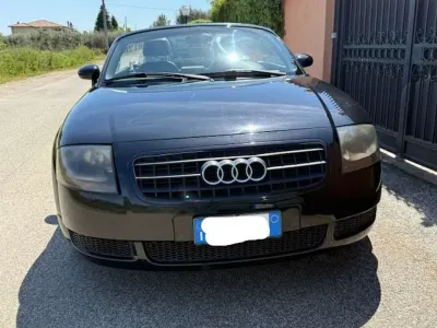 Usata Audi TT Roadster Design 179 CV (131 kW) 2003 Nero Cabrio