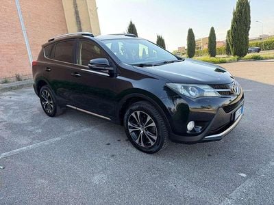 Usata Toyota RAV4 124 CV (91 kW) 2015 SUV
