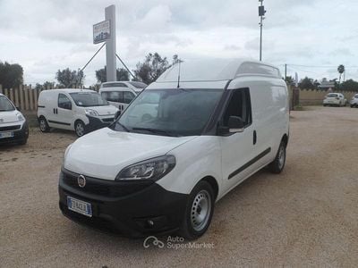 Usata Fiat Doblò 120 CV (88 kW) 2020 Bianco Monovolume