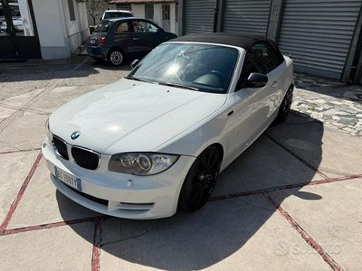 Usata BMW 118 Cabriolet Efficient Dynamics 143 CV (105 kW) 2010 Bianco Cabrio