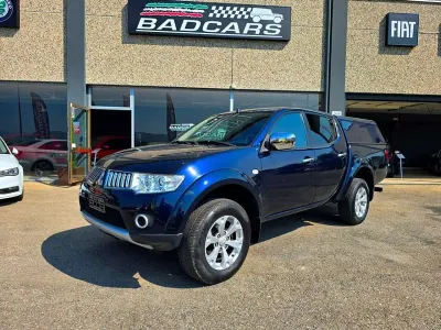 Usata Mitsubishi L200 Intense+ 178 CV (130 kW) 2012 Blu/azzurro Pick-up