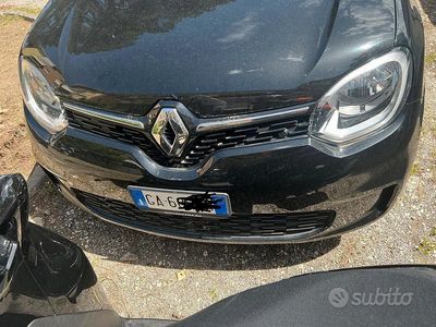 Usata Renault Twingo 92 CV (67 kW) 2020 Nero Utilitaria