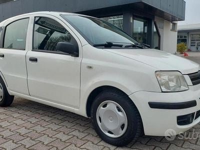 Usata Fiat Panda Dynamic 74 CV (54 kW) 2009 Bianco Utilitaria