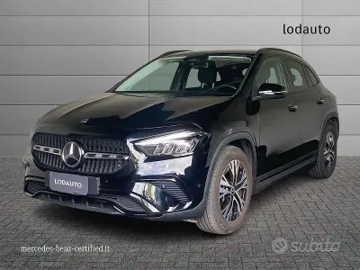 Usata Mercedes GLA200 150 CV (110 kW) 2025 Nero SUV