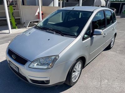 Begagnad Ford C-MAX 116 HK (85 kW) 2007 Grå Minibuss
