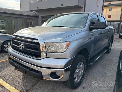 Usata Toyota Tundra 2011 Grigio Pick-up