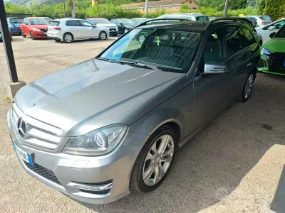 Occasion Mercedes C220 Avantgarde 170 ch (125 kW) 2012 Gris Break