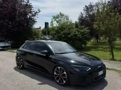 Usata Audi A3 S-Line 150 CV (110 kW) 2024 Nero Berlina