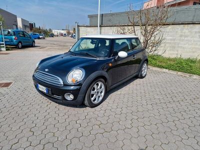 usata Mini Cooper 1.6120 cv 86000 km