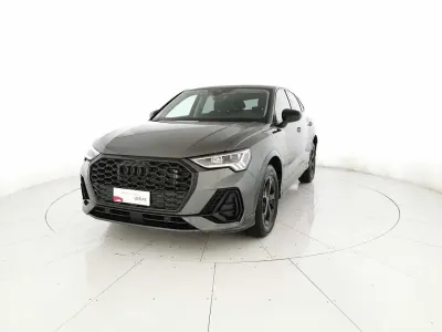 Usata Audi Q3 Sportback S-Line 150 CV (110 kW) 2025 Grigio SUV