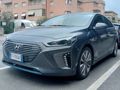 Usata Hyundai Ioniq Style 141 CV (103 kW) 2019 Grigio Utilitaria