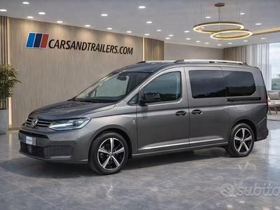 Usata VW Caddy Style 122 CV (89 kW) 2022 Grigio Monovolume