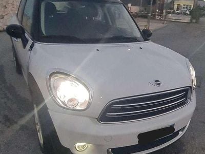 Usata Mini Cooper D Countryman 111 CV (81 kW) 2016 Bianco SUV