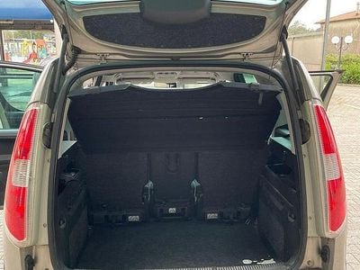 Usata Skoda Roomster 80 CV (58 kW) 2007 Marrone Monovolume