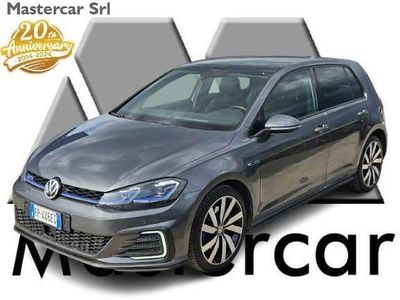 Usata VW Golf VII GTE 149 CV (109 kW) 2018 Grigio Berlina