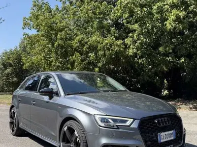 Usata Audi A3 S-Line 190 CV (139 kW) 2020 Grigio Berlina
